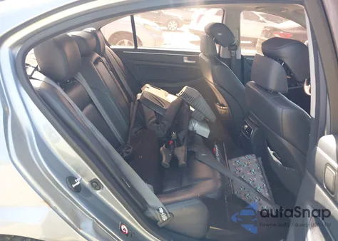 2014 Hyundai Genesis 3.8 из США, поврежденный, VIN KMHGC4DD5EU263171